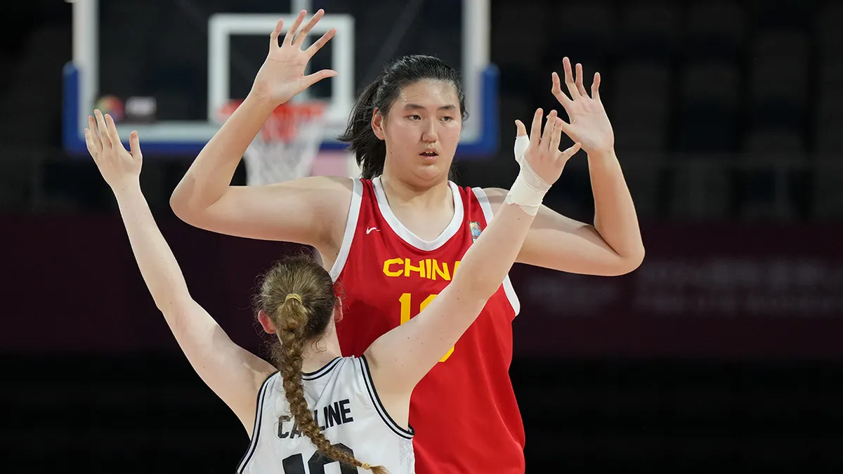 Basketbol Harikası Zhang Ziyu: Genç Yaşında Parlıyor